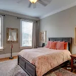 201 York #3 - Homey Downtown 2 Bedroom Steps From The River