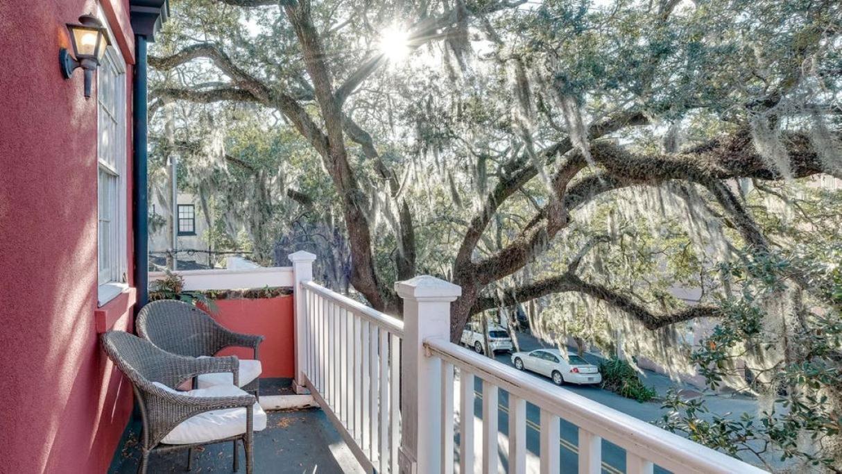 201 York #3 - Homey Downtown 2 Bedroom Steps From The River Apartmán *